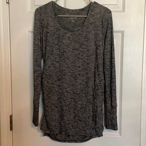 L iz Lange Maternity Sweater